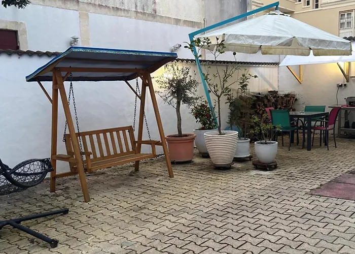 3 Pieces Avec Terrasse Entre Plage Et Centre Ville